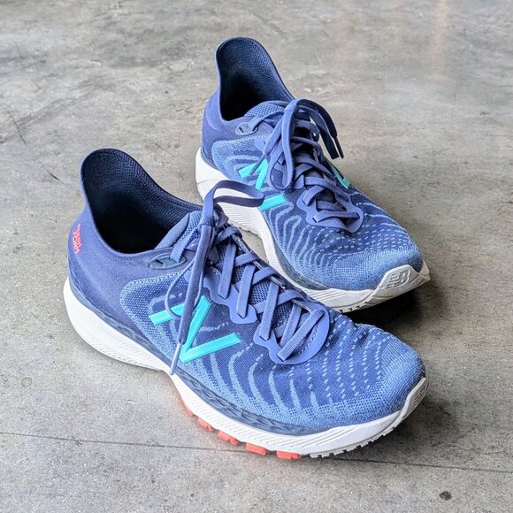 New Balance Women's Fresh Foam 860 V11 Road Running Shoe size 10 - Picture 1 of 9